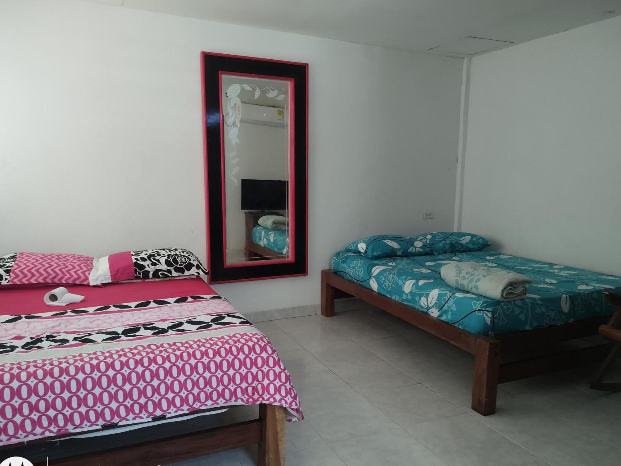 Finca Campuzano Guest House Turbaco Ruang foto